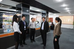  厦门市直机关党工委书记徐模莅临鹭达眼镜指导