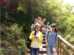 鹭达眼镜二十周年庆踏青活动