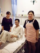 鹭达眼镜工会主席看望慰问员工家属