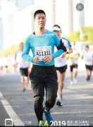 鹭达集团员工参加厦门海沧半程马拉松